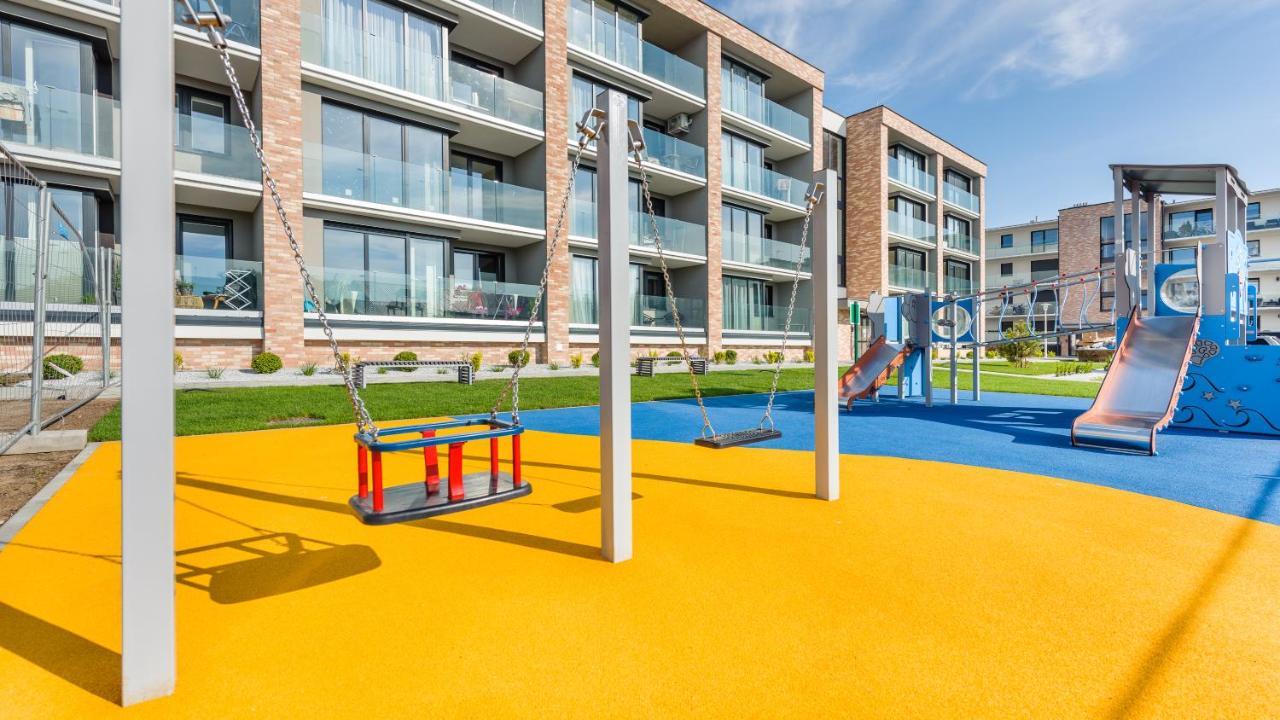 Z Parkingiem 22 C Perlowa Przystan -